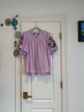 Umgee Lavender Embroidered Puff Sleeve Blouse